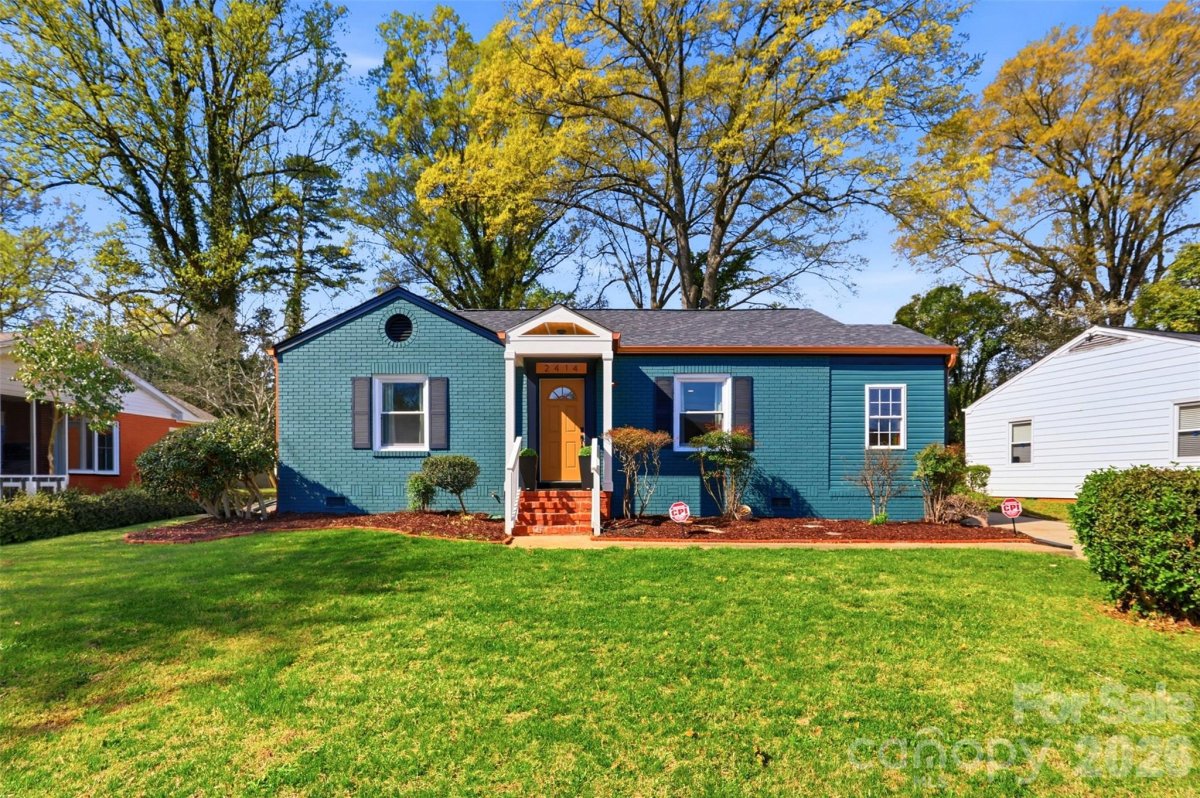2414 Belfast Drive