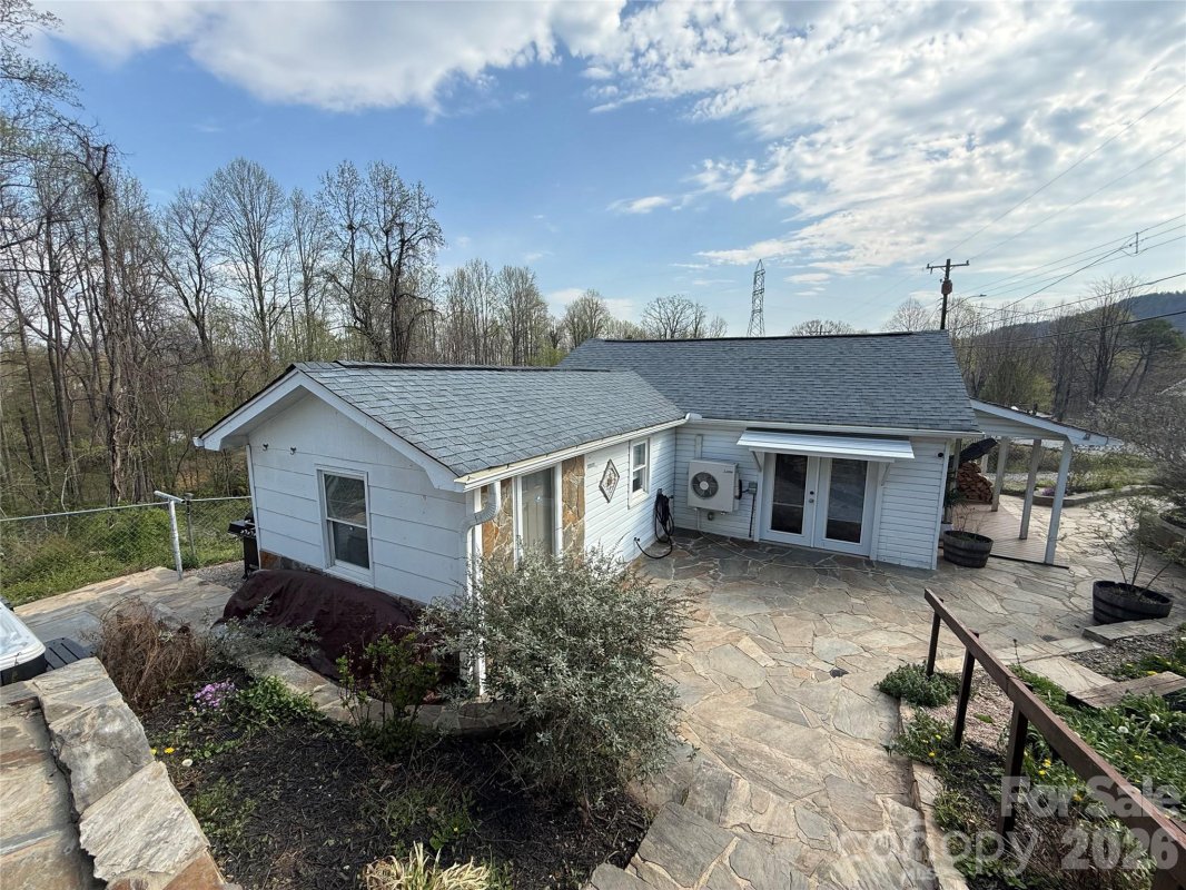 119 Seagle Street