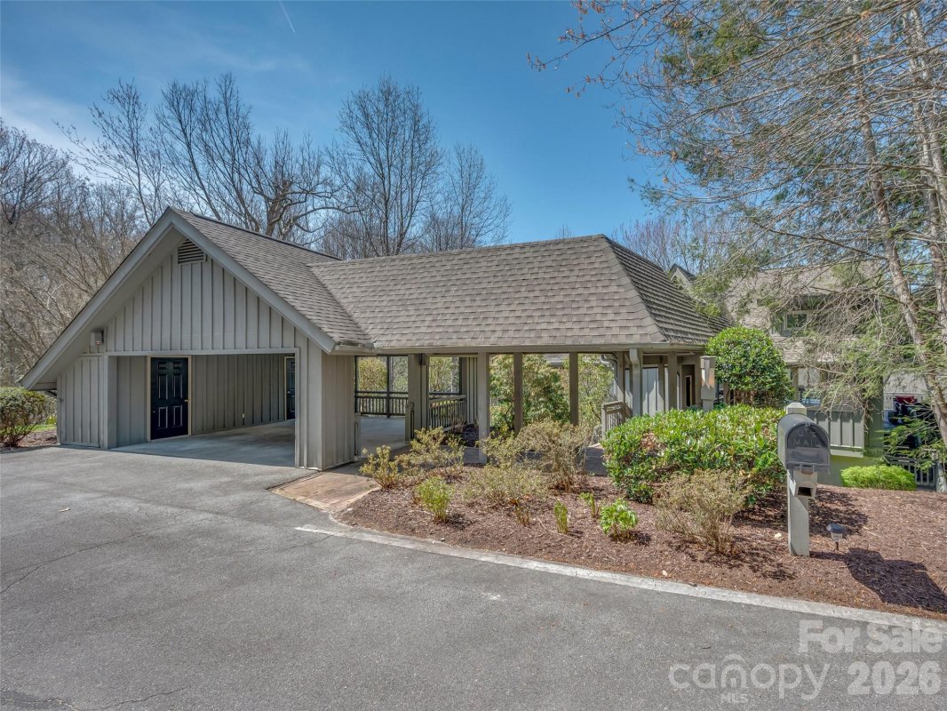 22 Wild Ivy Run