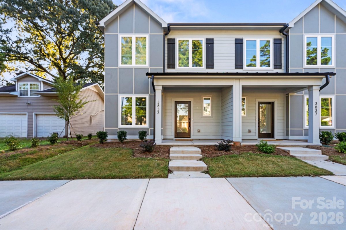 3833 Ellenwood Place
