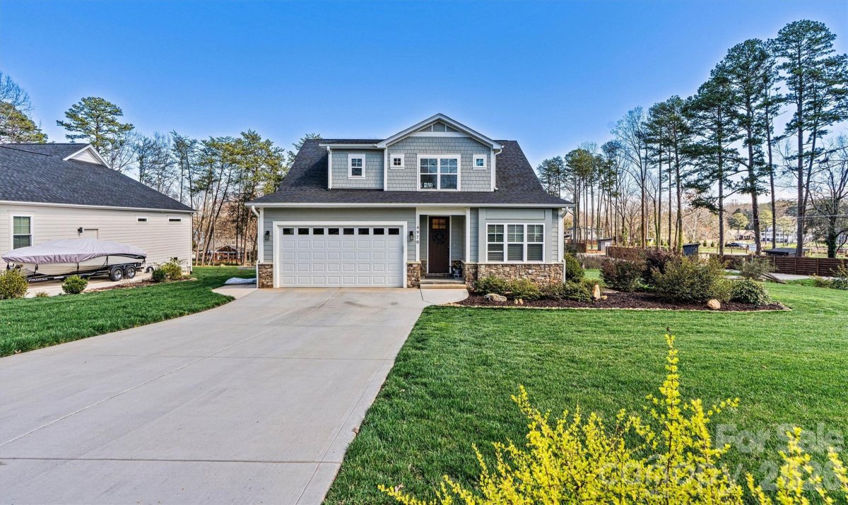 4970 Surfwood Drive