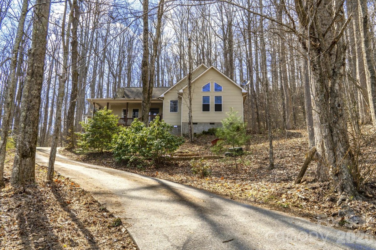 1426 Fern Trail