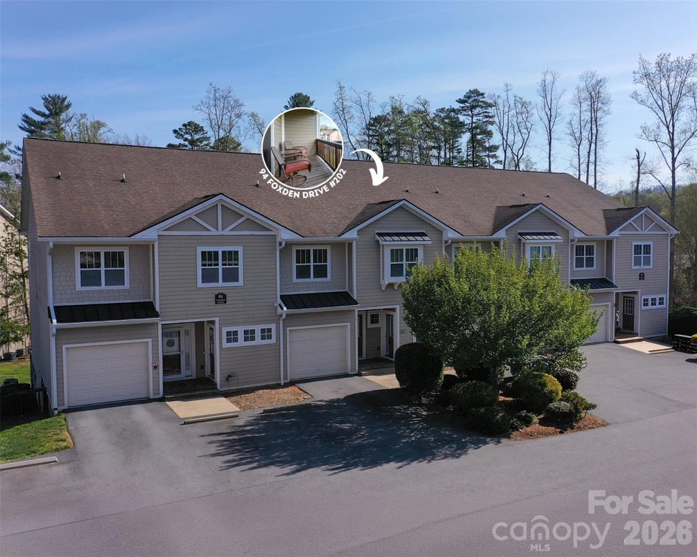 94 Foxden Drive