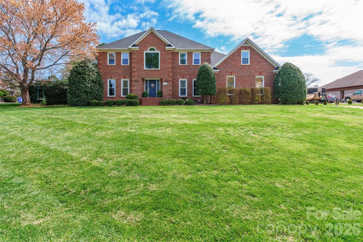 217 Spring Run Drive
