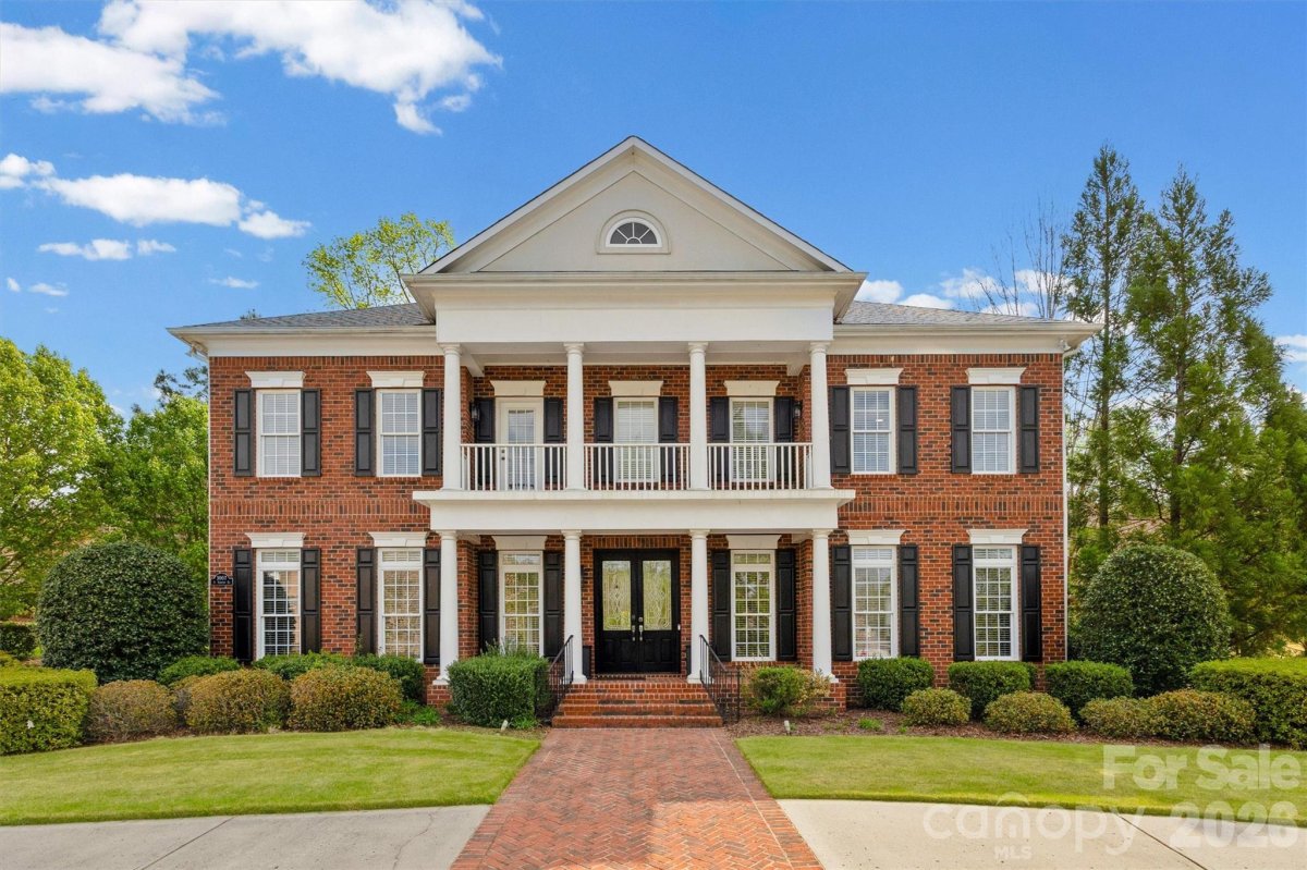 3007 Saint Andrews Court