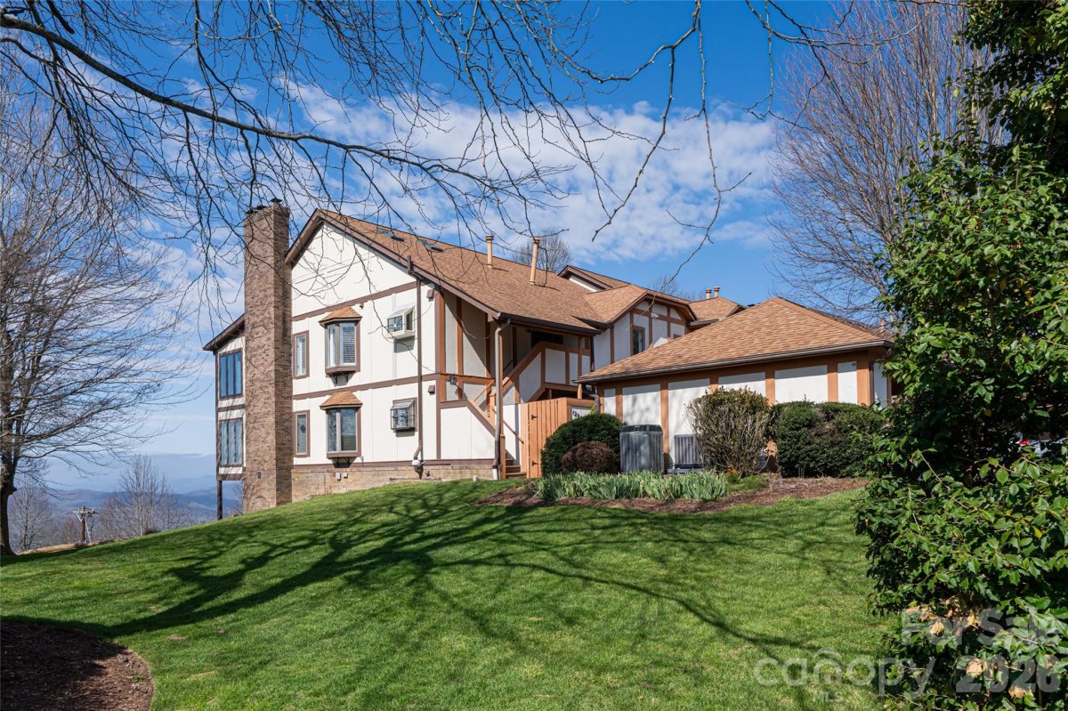 1203 Fleetwood Plaza