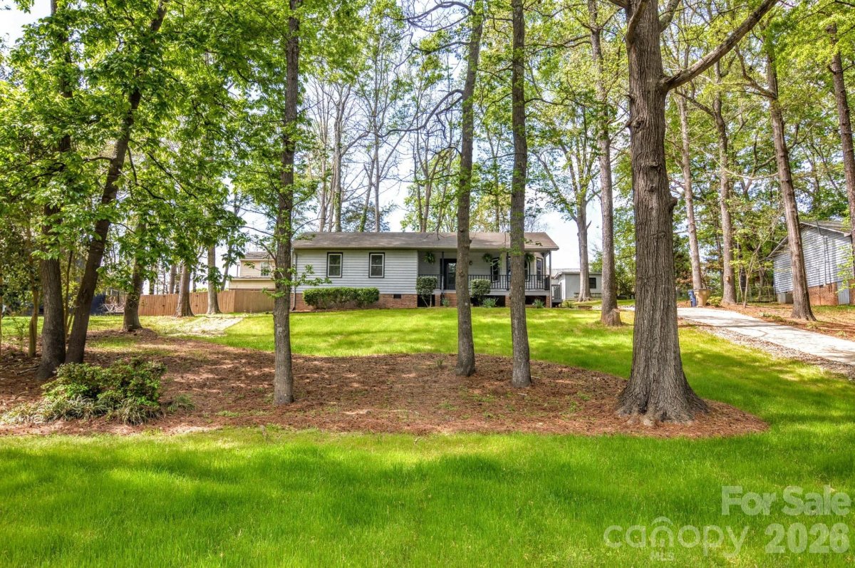 3916 Wonderland Drive