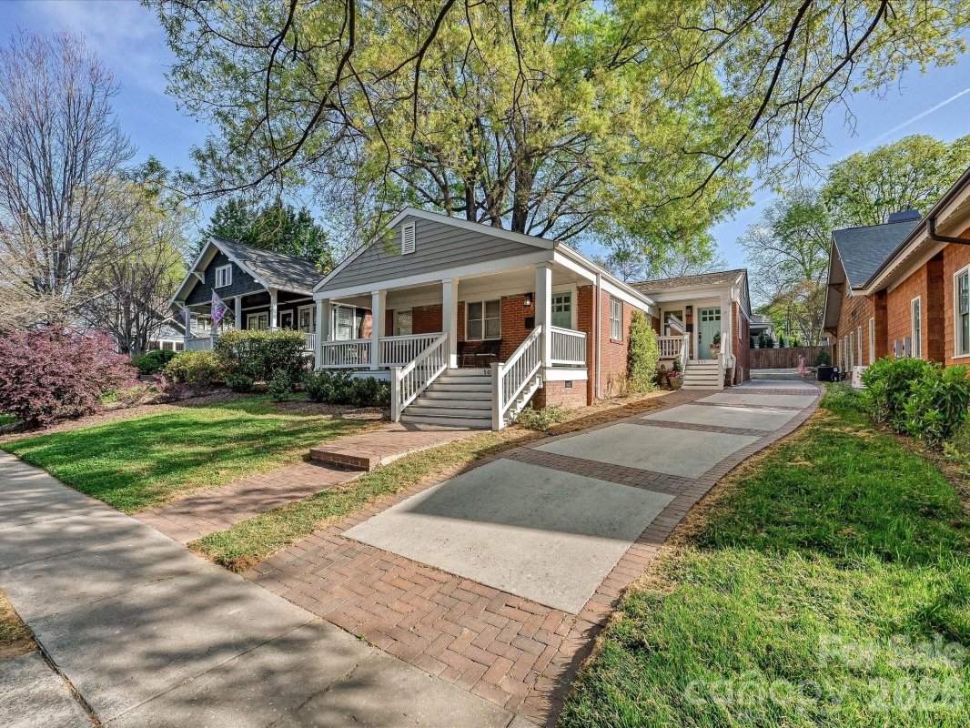 505 E Tremont Avenue