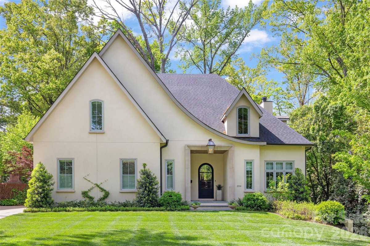 254 Huntley Place
