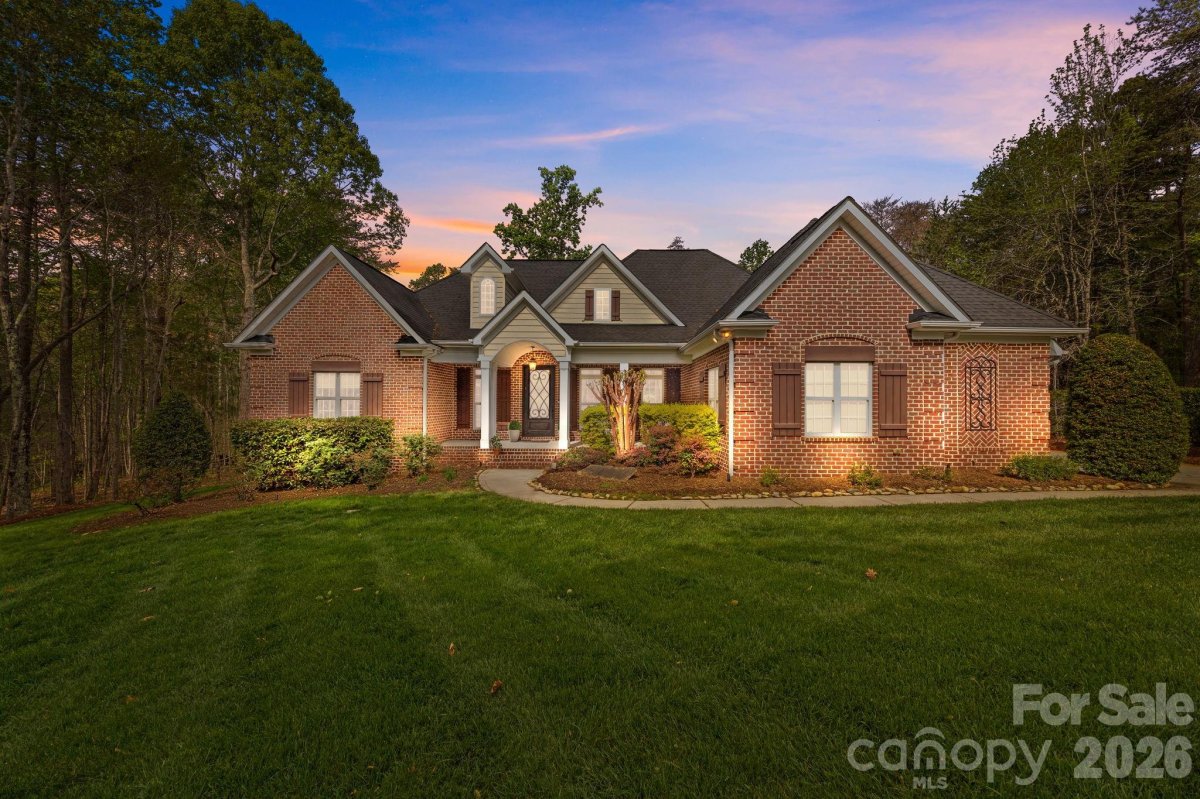 3143 James Plantation Drive