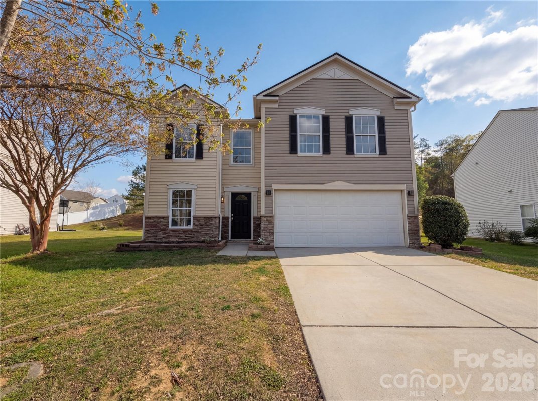 416 Inverness Lane