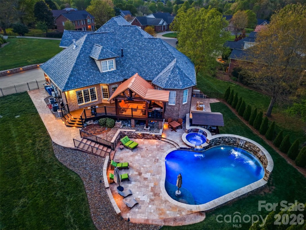 3638 Hogan Court
