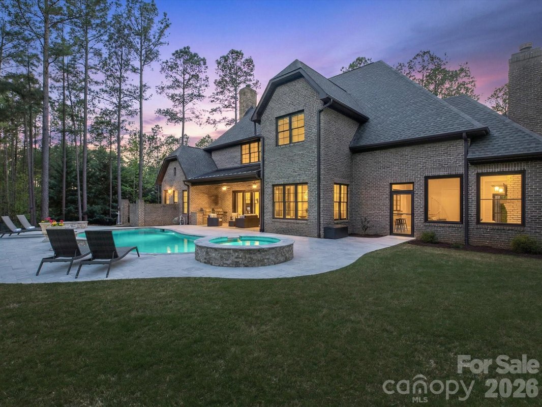 4062 Country Overlook Drive