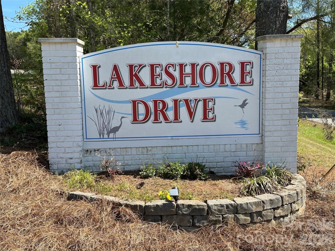 Lot 17 Lakeshore Drive