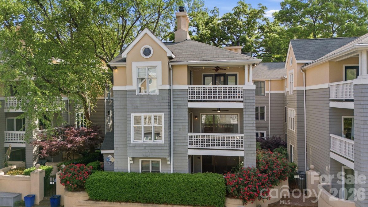 308 Queens Road