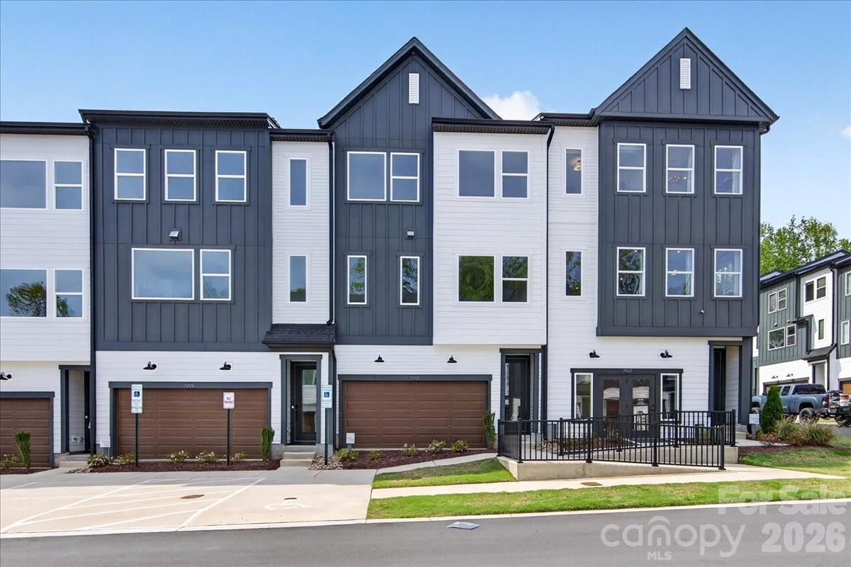 7933 Cedarsmith Court