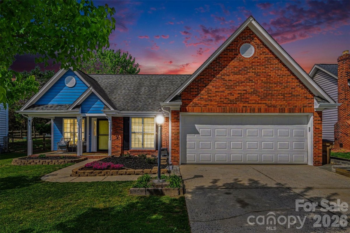 3303 Brookstone Trail