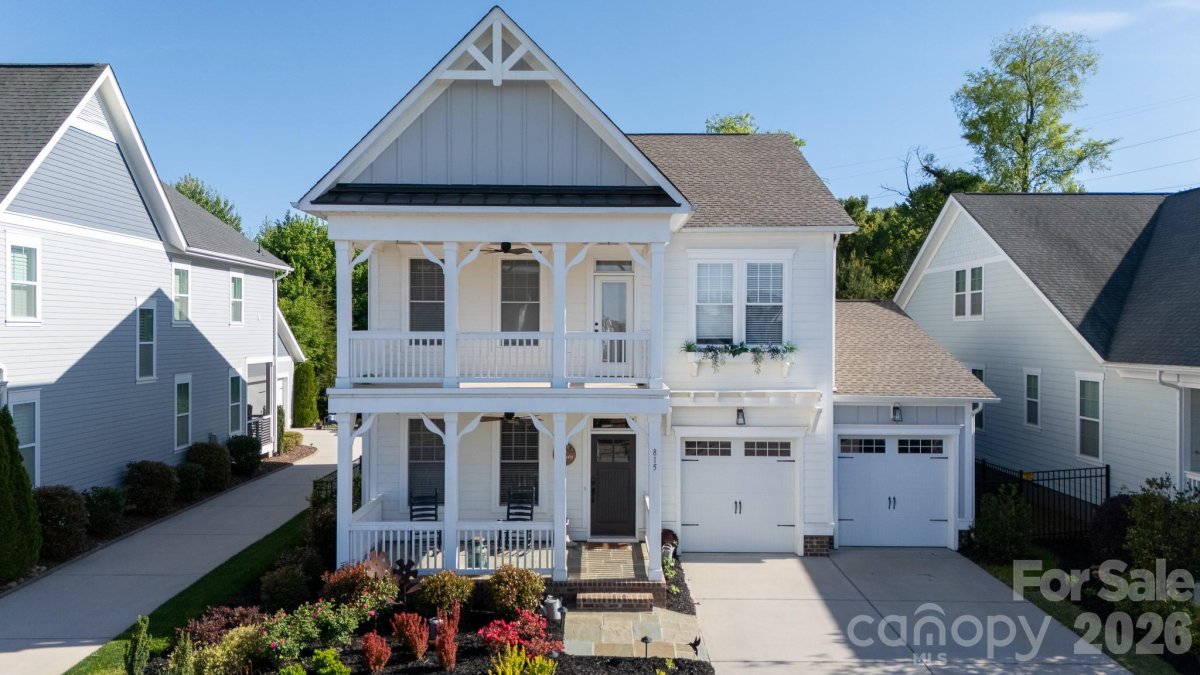 815 Bluff Loop Road