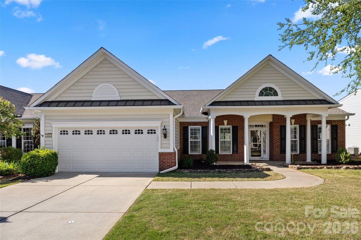 5096 Grandview Drive