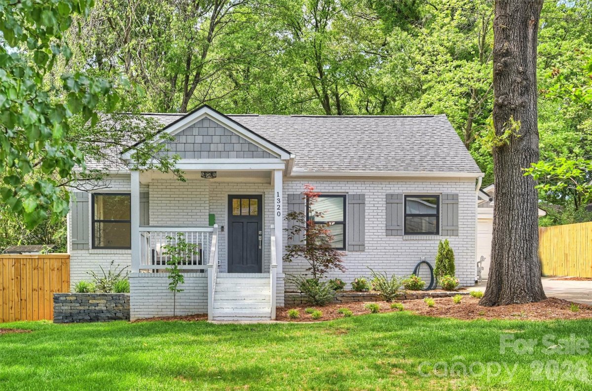 1320 Brook Road