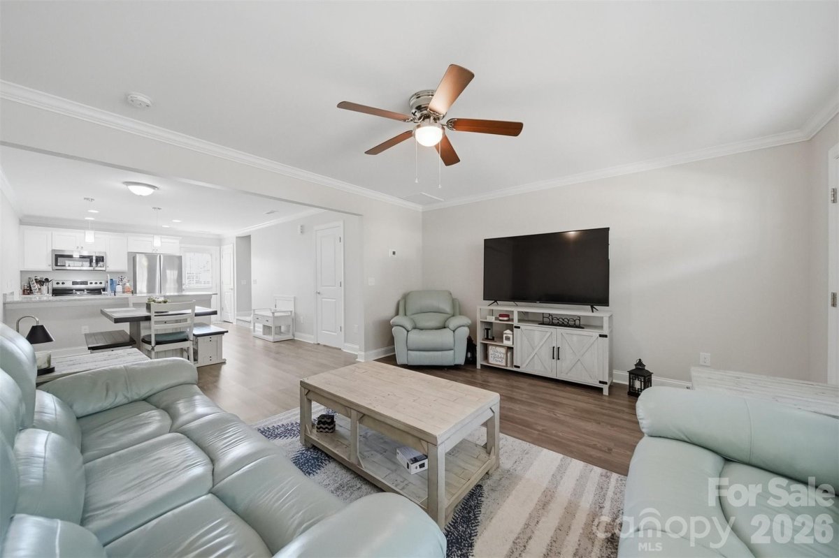 3953 Newhall Drive