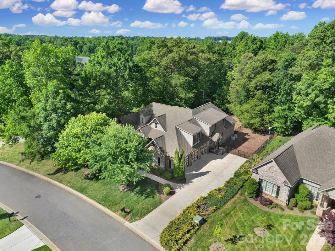 910 Abilene Lane