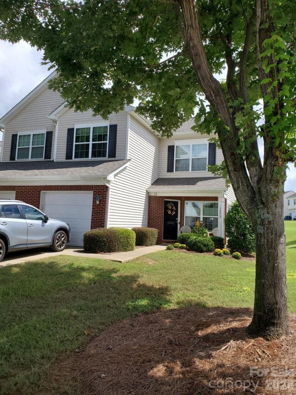 12050 Stratfield Place Circle