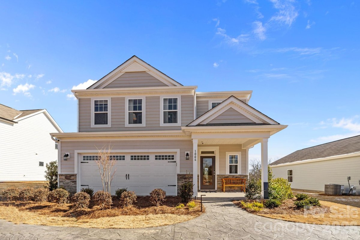 1039 Rocking Horse Road