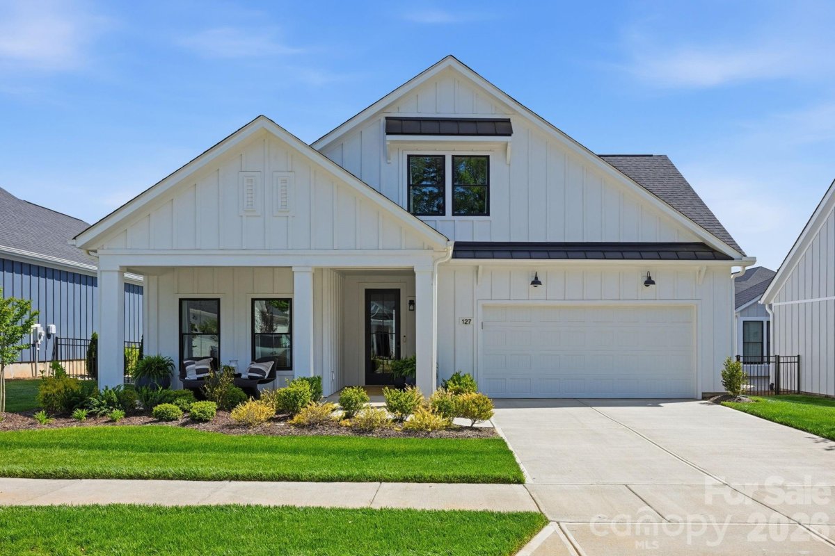 127 Lake Cove Way