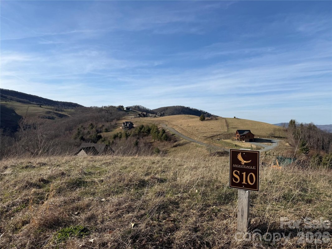0000 Sky Rock Trail