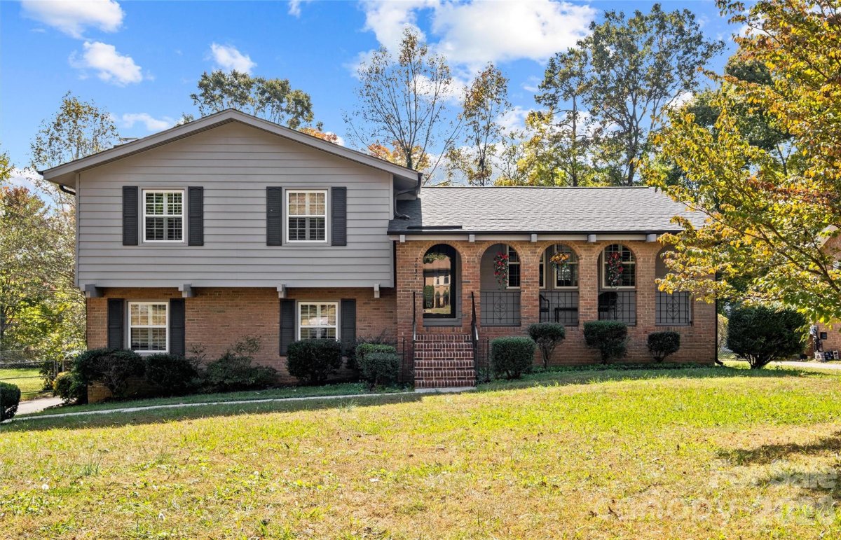 7037 Crossridge Road