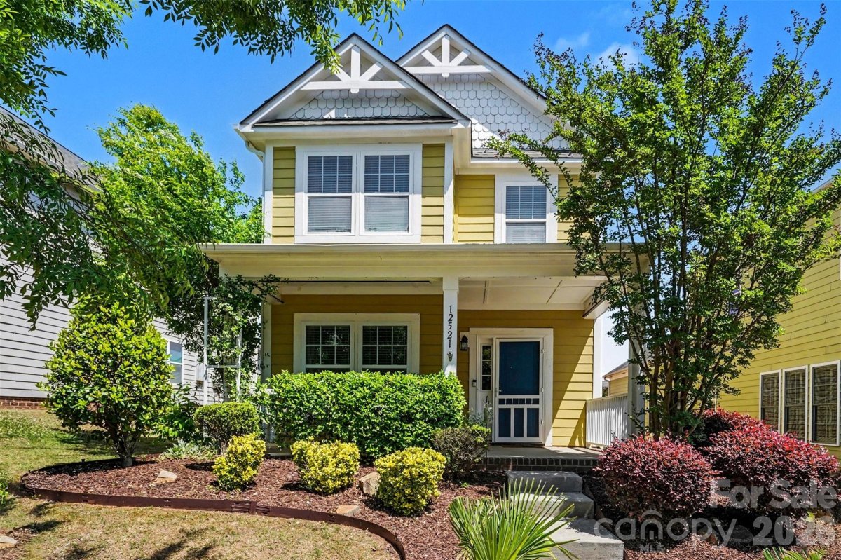 12521 Druids Glen Drive