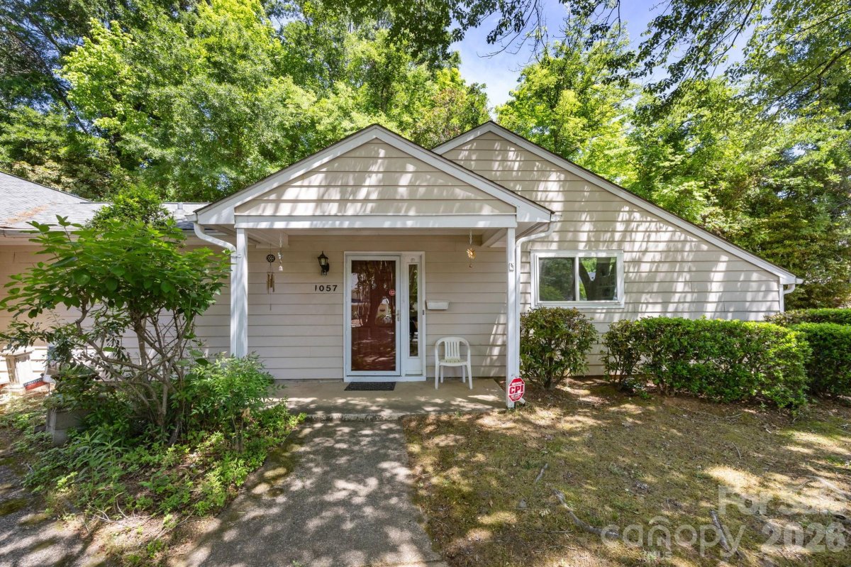 1057 Sardis Cove Drive