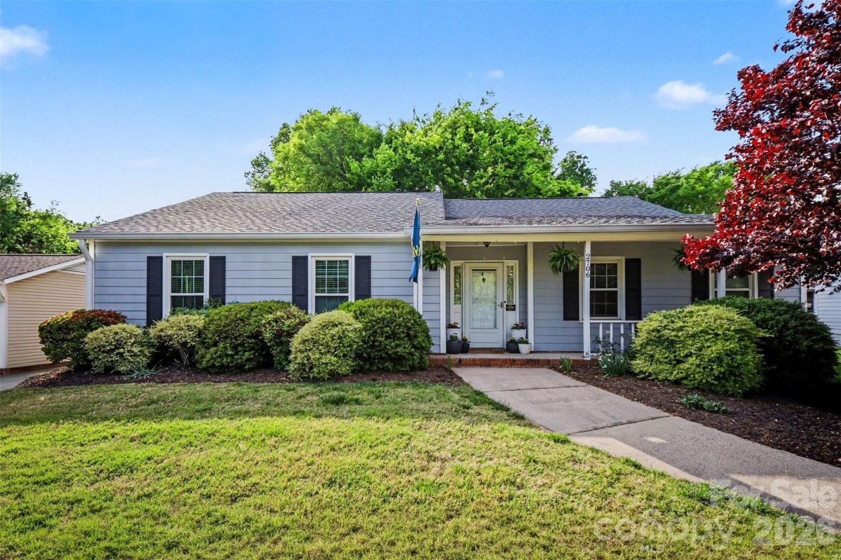2706 Lytham Drive