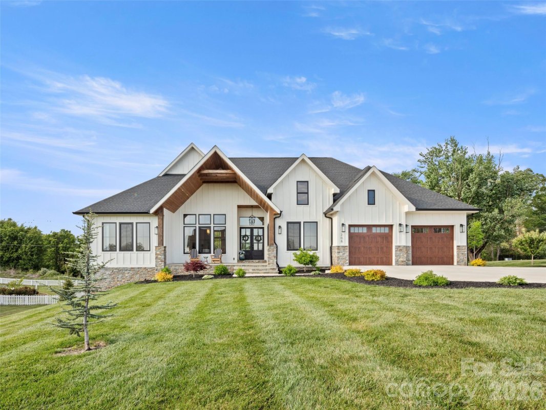 208 Majestic Ridge Road