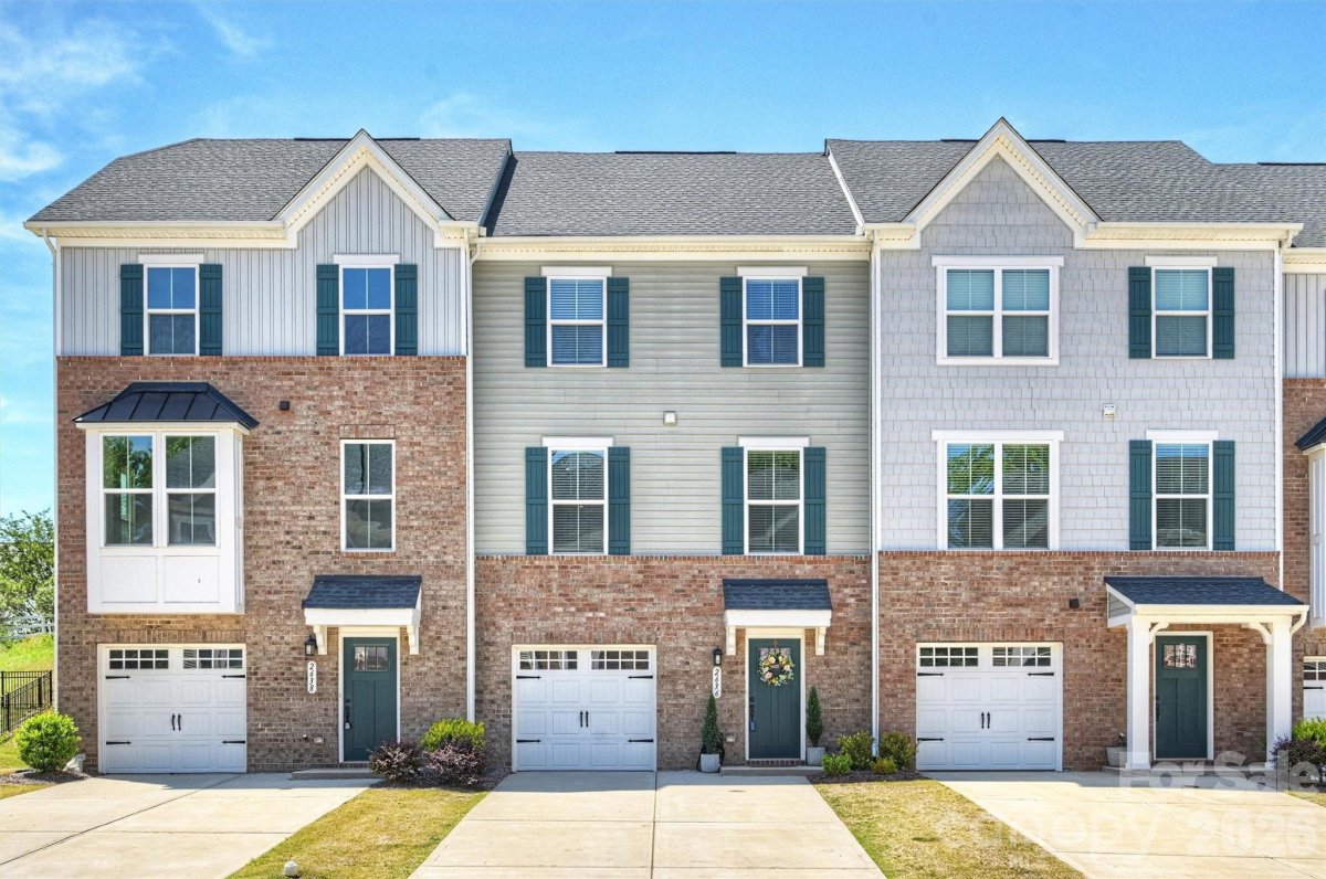 2636 Grantham Place Drive