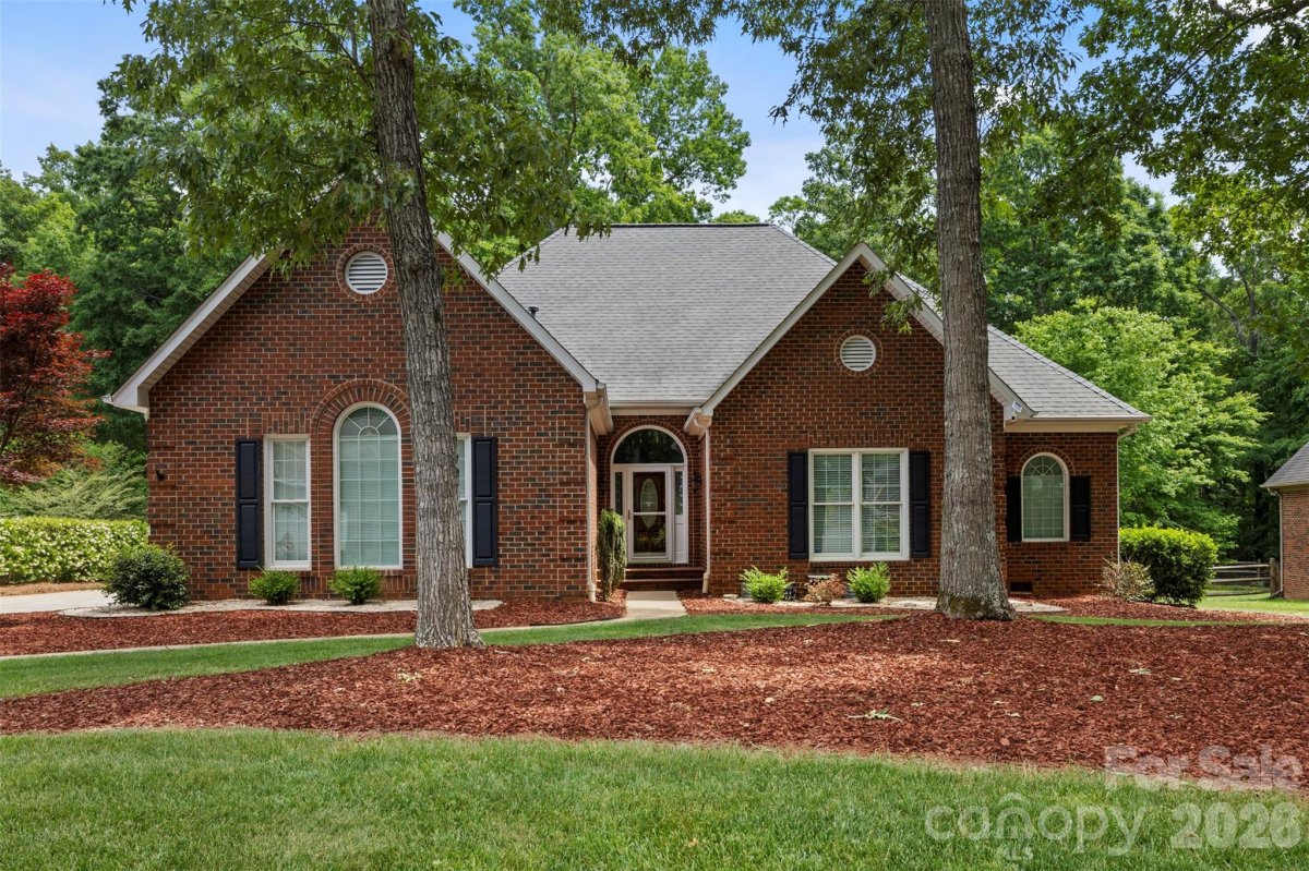 1320 Mill Race Lane