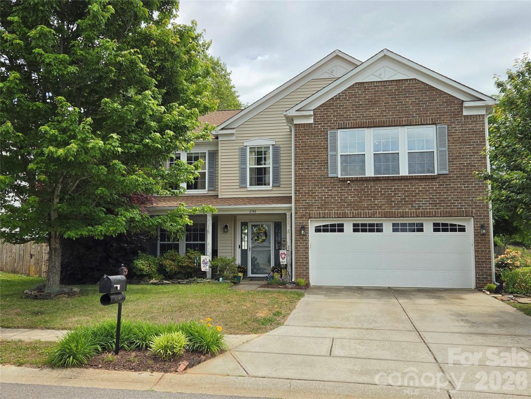 3248 Pikes Peak Drive