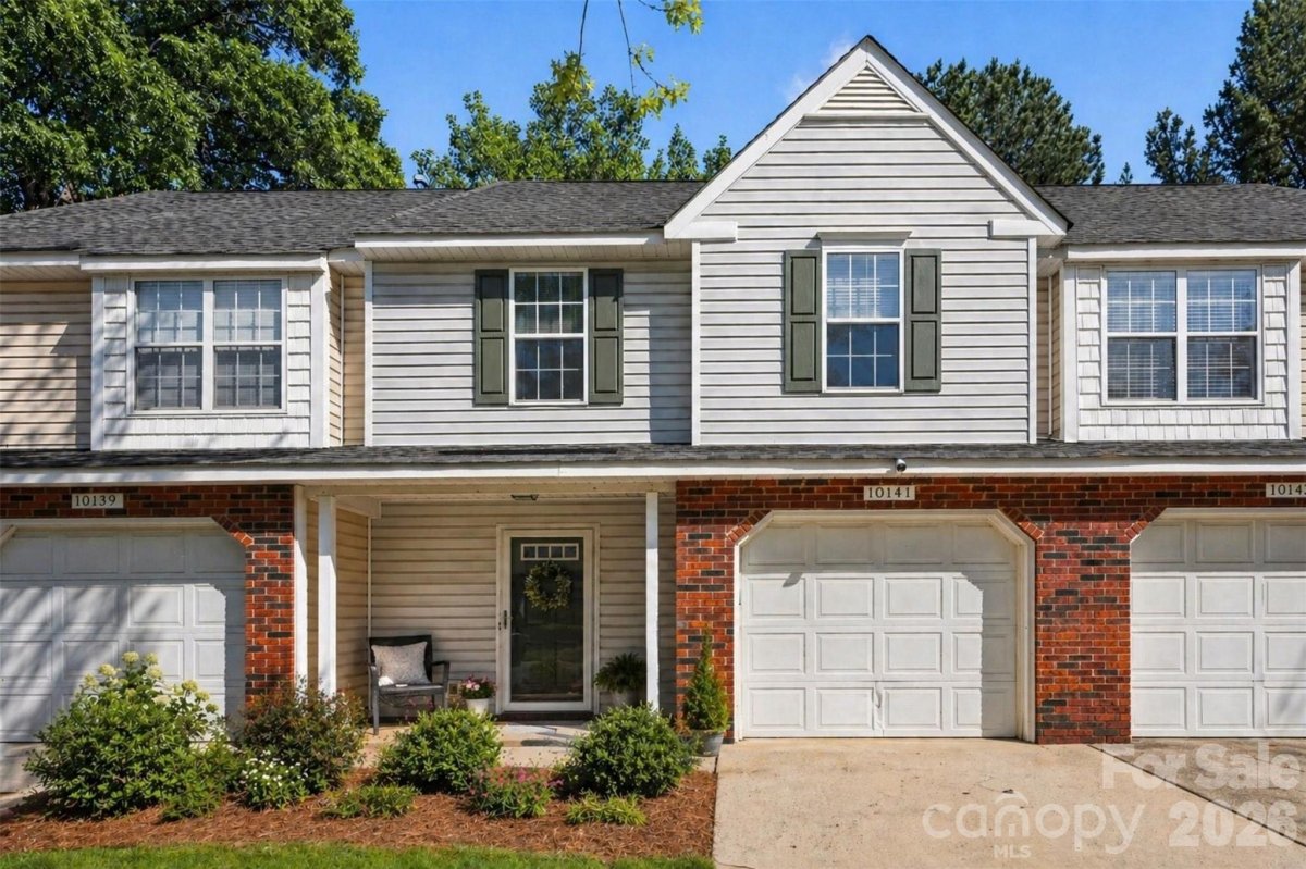 10141 University Park Lane