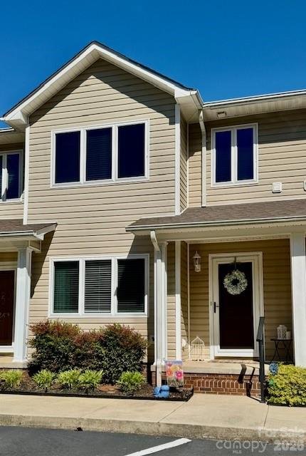 3261 White Oak Court