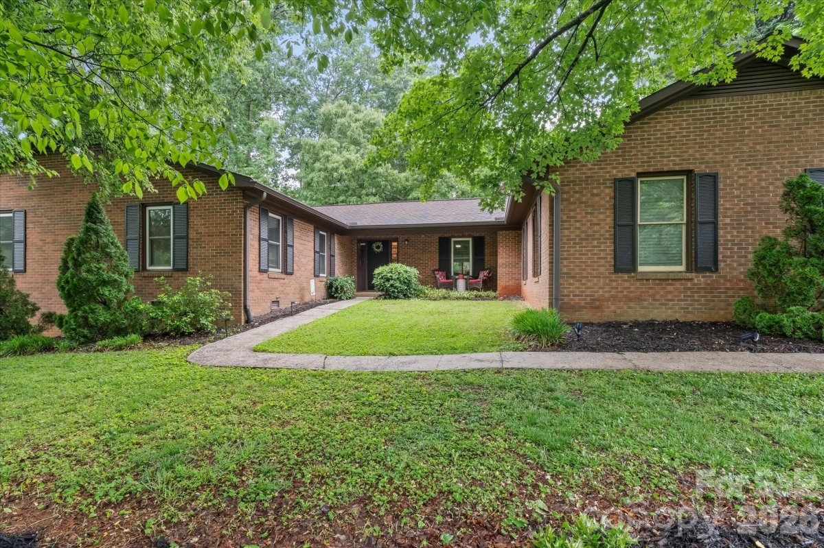 300 Brookmeade Drive