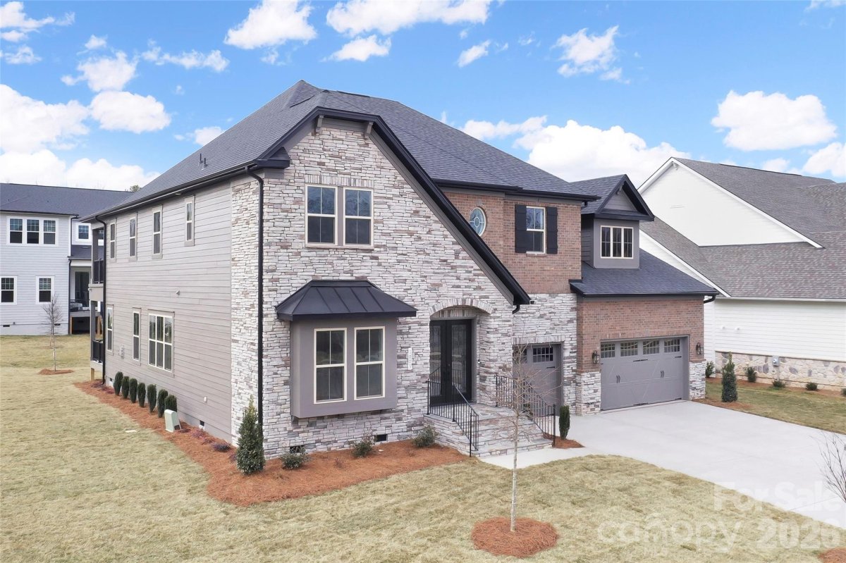 1003 Detweiler Road