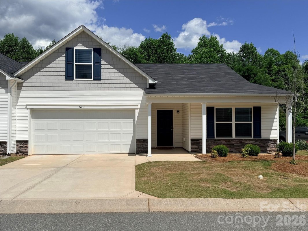 1431 Amberlight Circle
