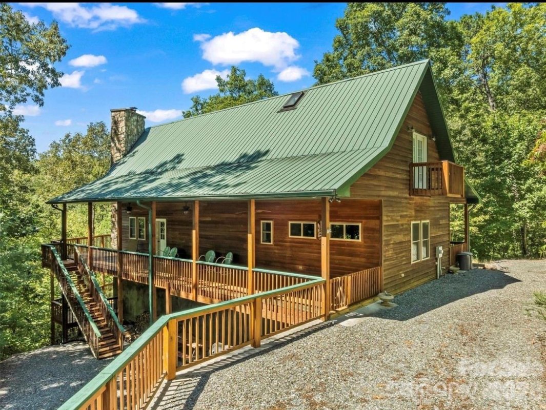 461 N Mallard Cove