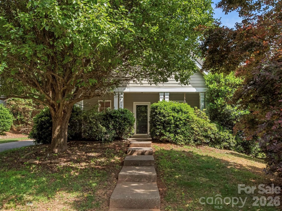 8214 Ballymore Court