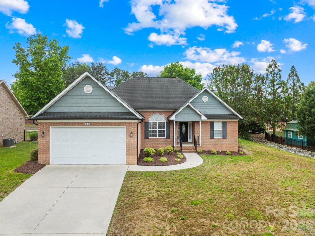 328 River Birch Circle