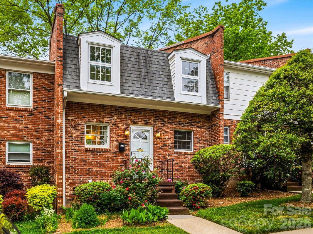 1409 Kensington Road