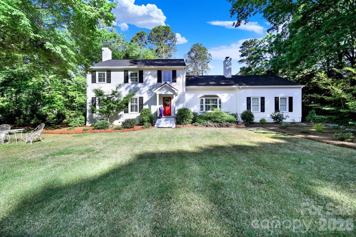 537 Briarwood Road