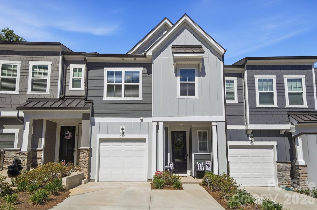 537 Madison Falls Court