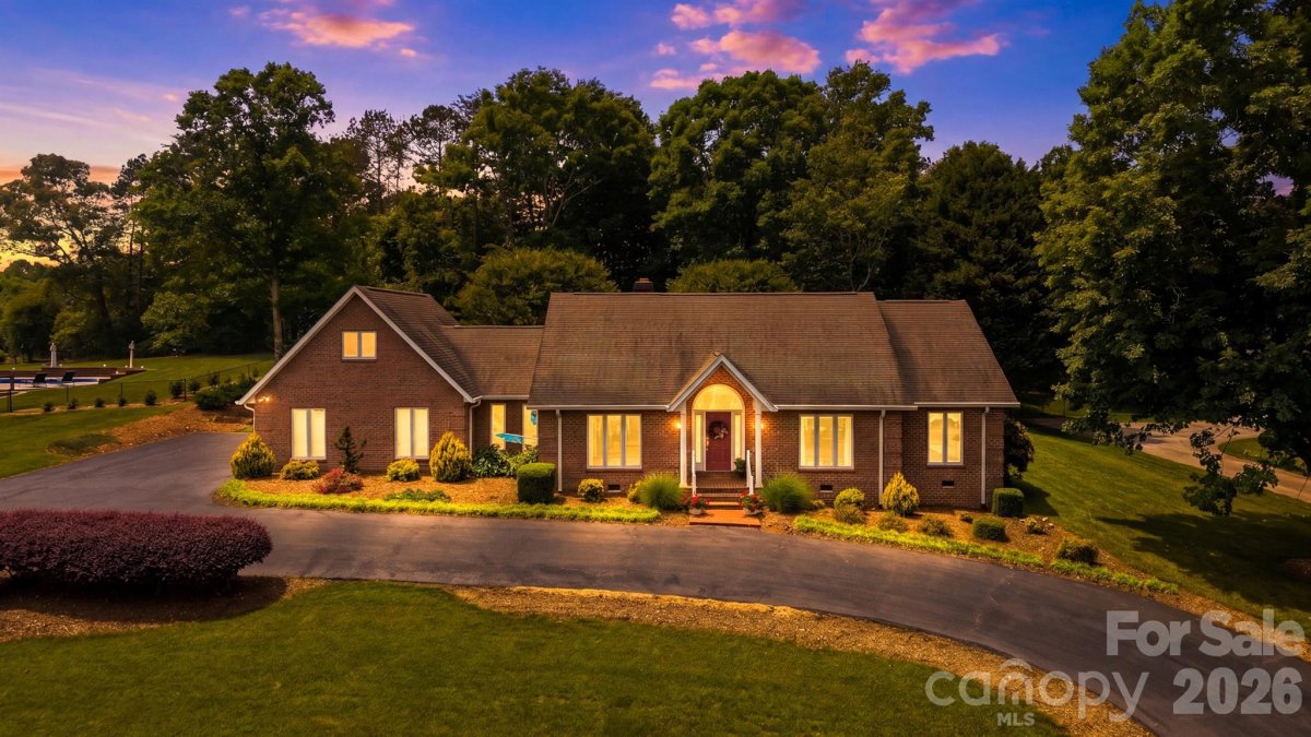 3650 Foxboro Lane